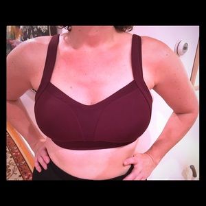 Lululemon bra top burgundy 36D/DD
